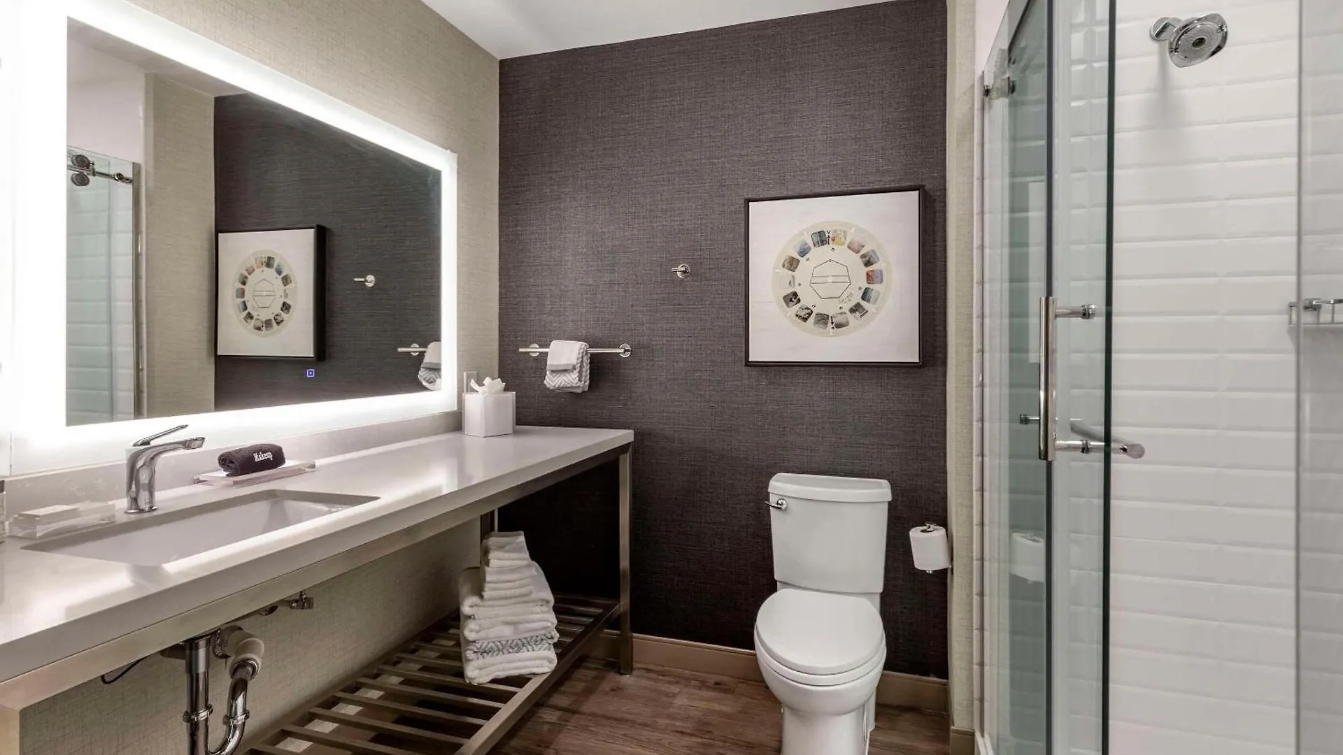 Cambria Hotel Savannah Downtown Historic District 0*,